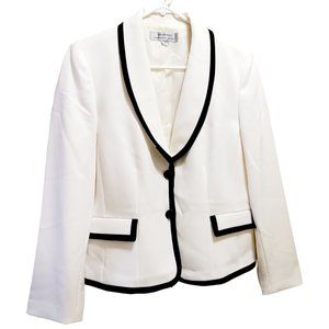 Tahari By Arthur S. Levine White Blazer Jacket Suit. Size 14
